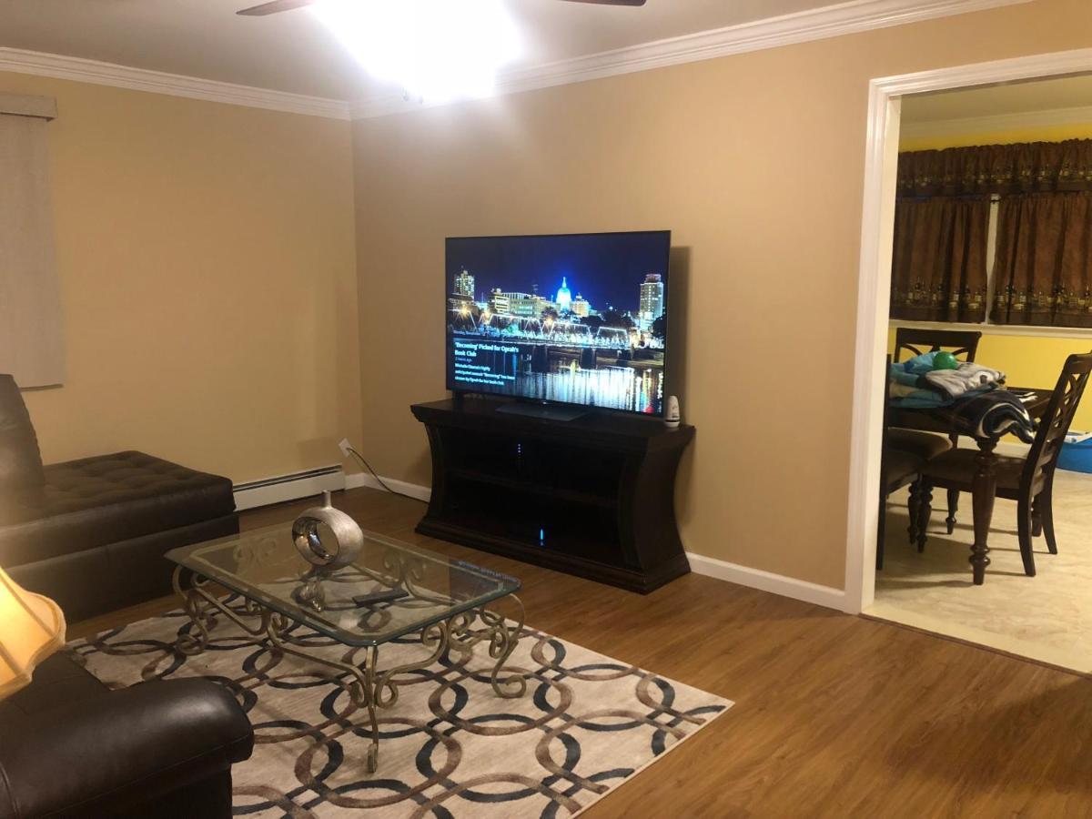 Quiet Neighborhood. Close To Casinos And Beach. Apartment Atlantic City